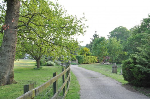 Driveway to Middleton Church